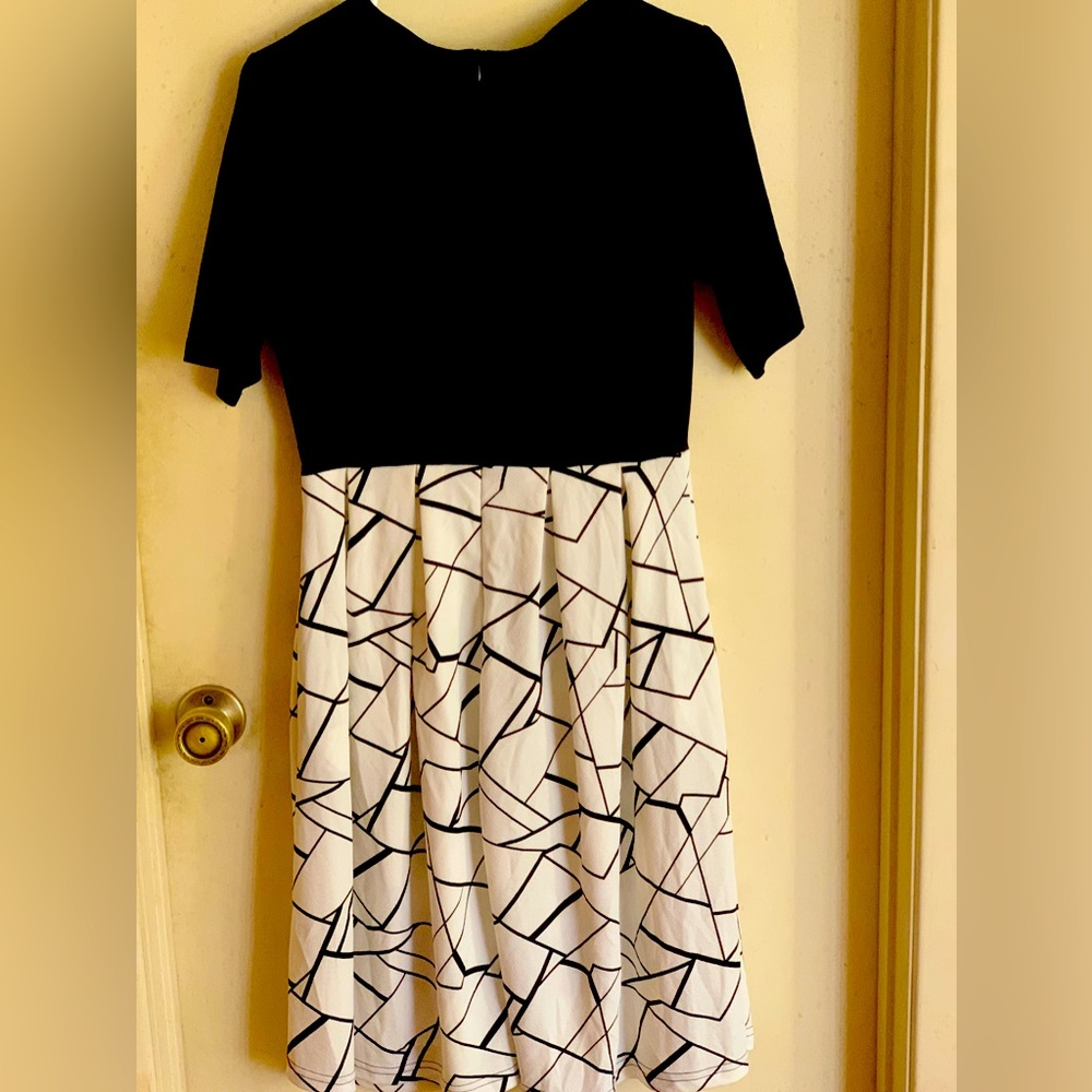 Nice dress. Size Large. $10